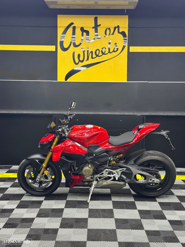 Ducati Streetfighter Street Fighter V4 - 4