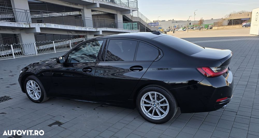 BMW Seria 3 318d Aut. - 13