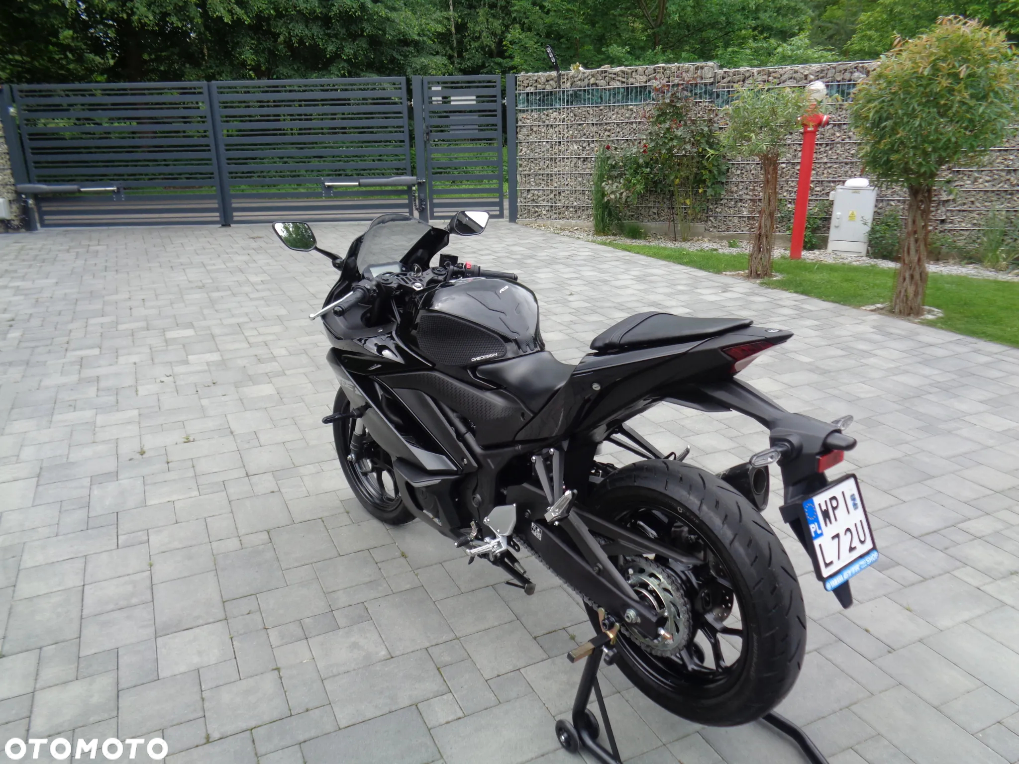 Yamaha R3 - 6