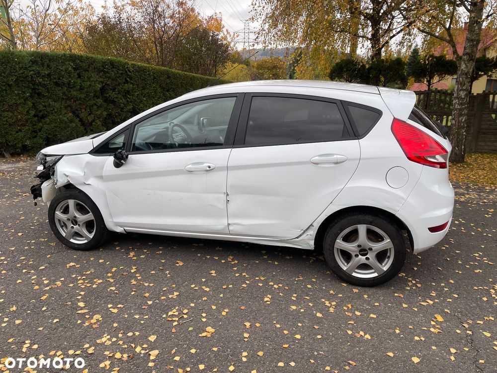 Ford Fiesta 1.25 Champions Edition - 8