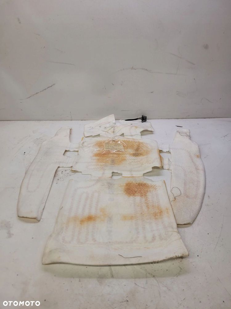 MATA GRZEWCZA FOTELA DÓŁ AUDI A6 C6 4F0963555 - 1