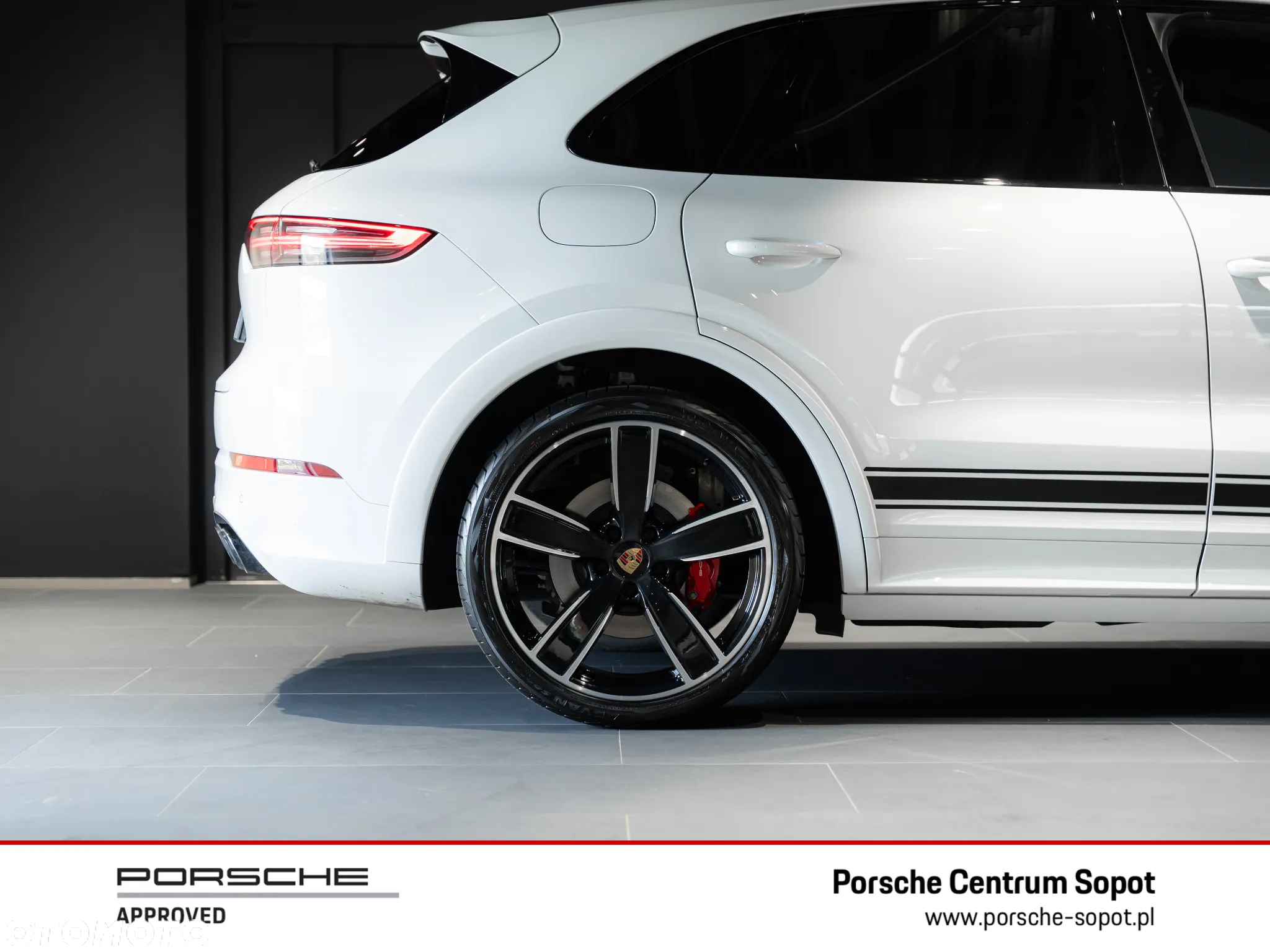 Porsche Cayenne GTS - 11