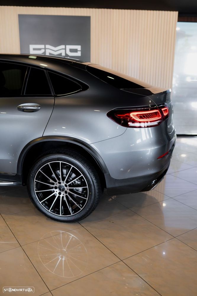 Mercedes-Benz GLC 300 de Coupe 4Matic 9G-TRONIC AMG Line - 17