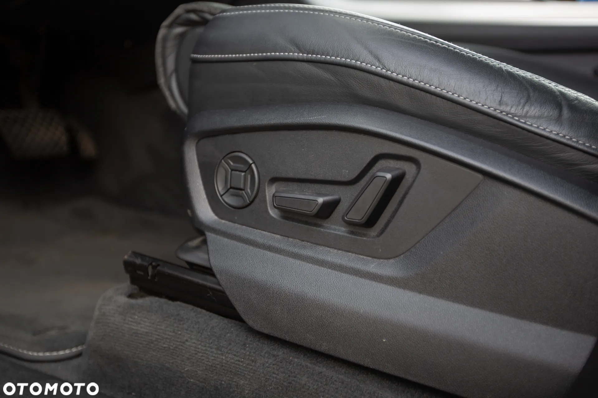 Audi Q7 55 TFSI e quattro tiptronic S line - 16