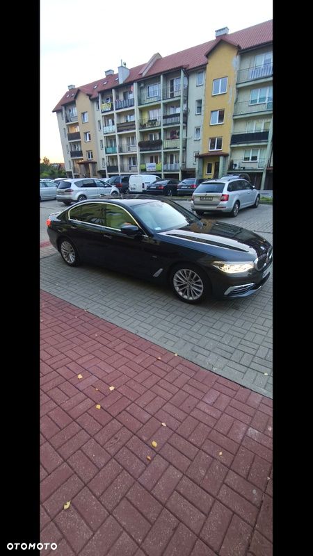 BMW Seria 5 520d xDrive Luxury Line - 7
