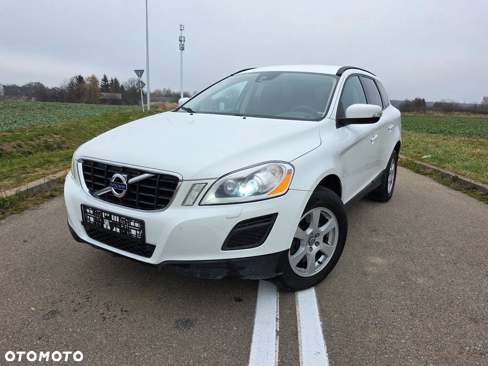 Volvo XC 60 D5 AWD Kinetic - 1