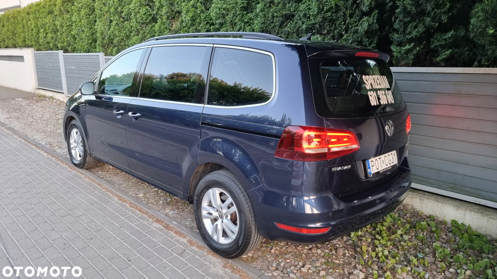 Volkswagen Sharan 2.0 TDI (BlueMotion Technology) Comfortline - 6