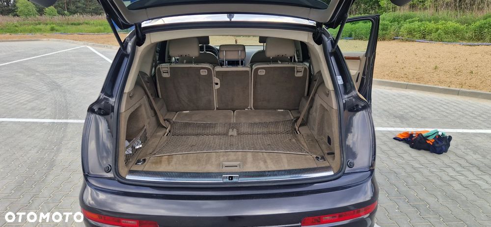 Audi Q7 - 17