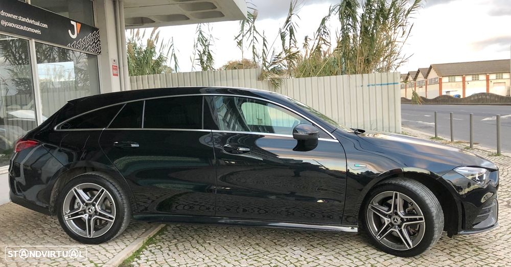 Mercedes-Benz CLA 250 e Shooting Brake AMG Line - 9
