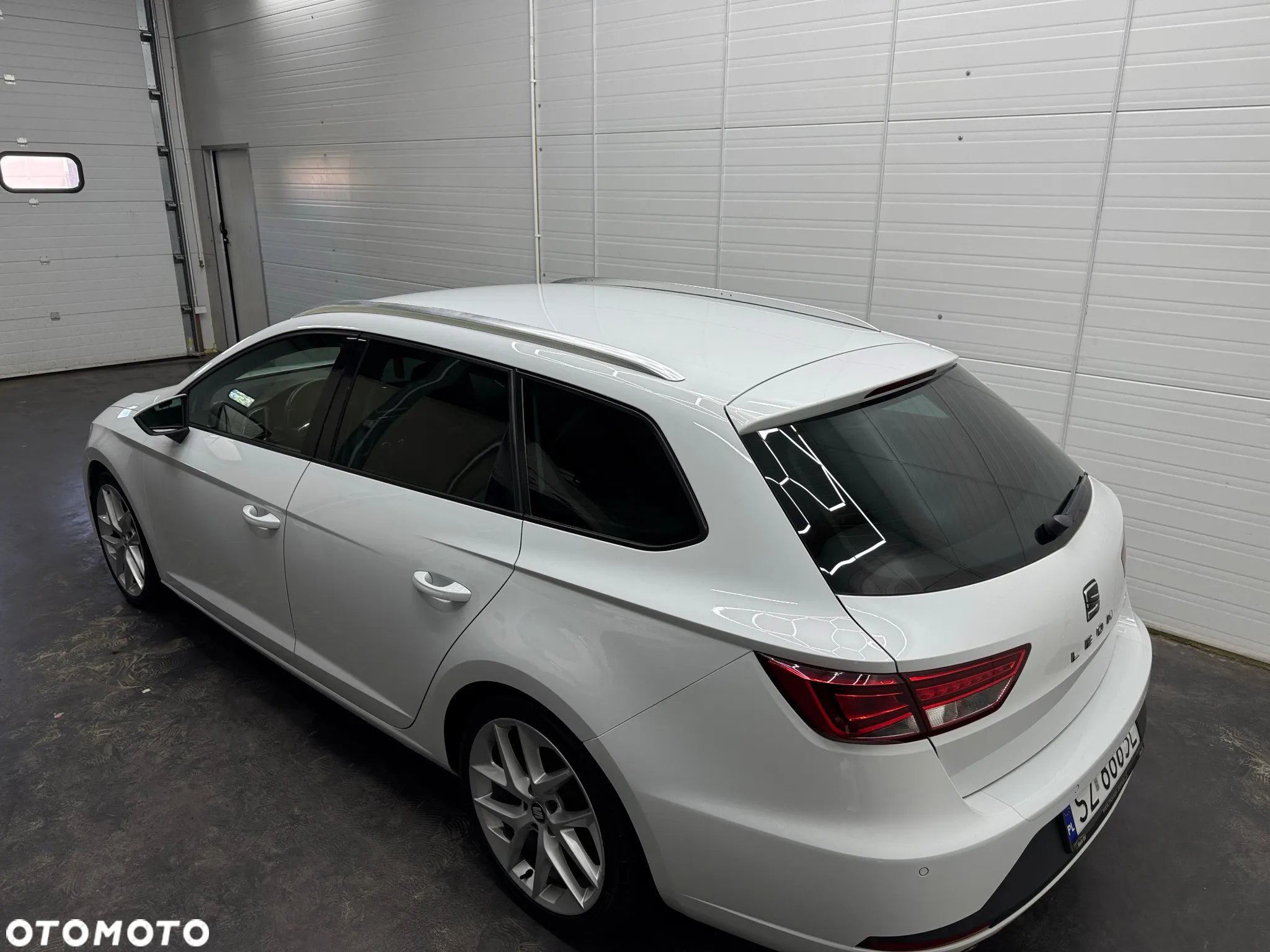 Seat Leon ST 1.8 TSI Start&Stop DSG FR - 9