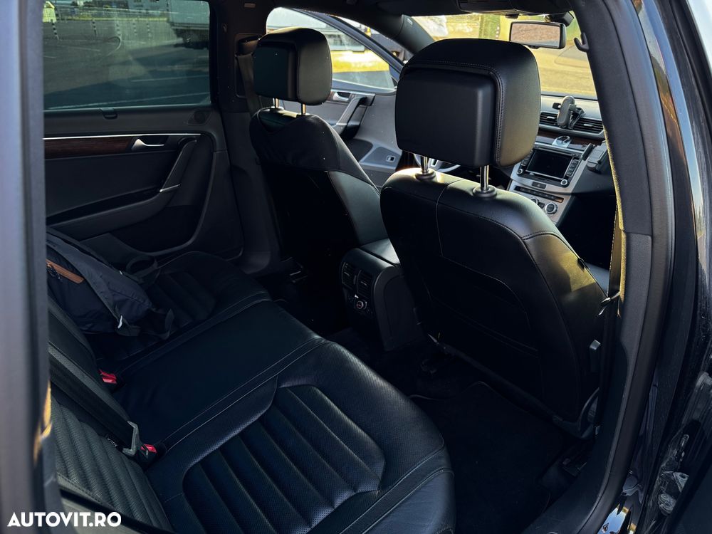 Volkswagen Passat 2.0 TDI Comfortline - 13