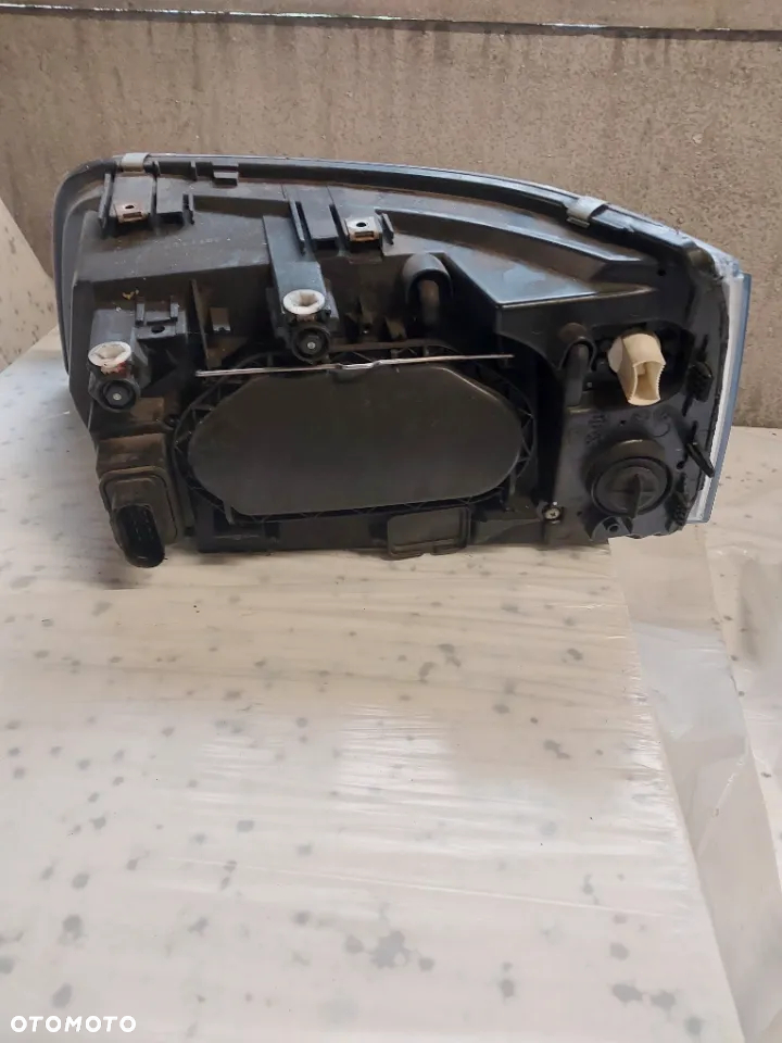 Reflektor lampa przód prawa  vw t5 multiwan - 3