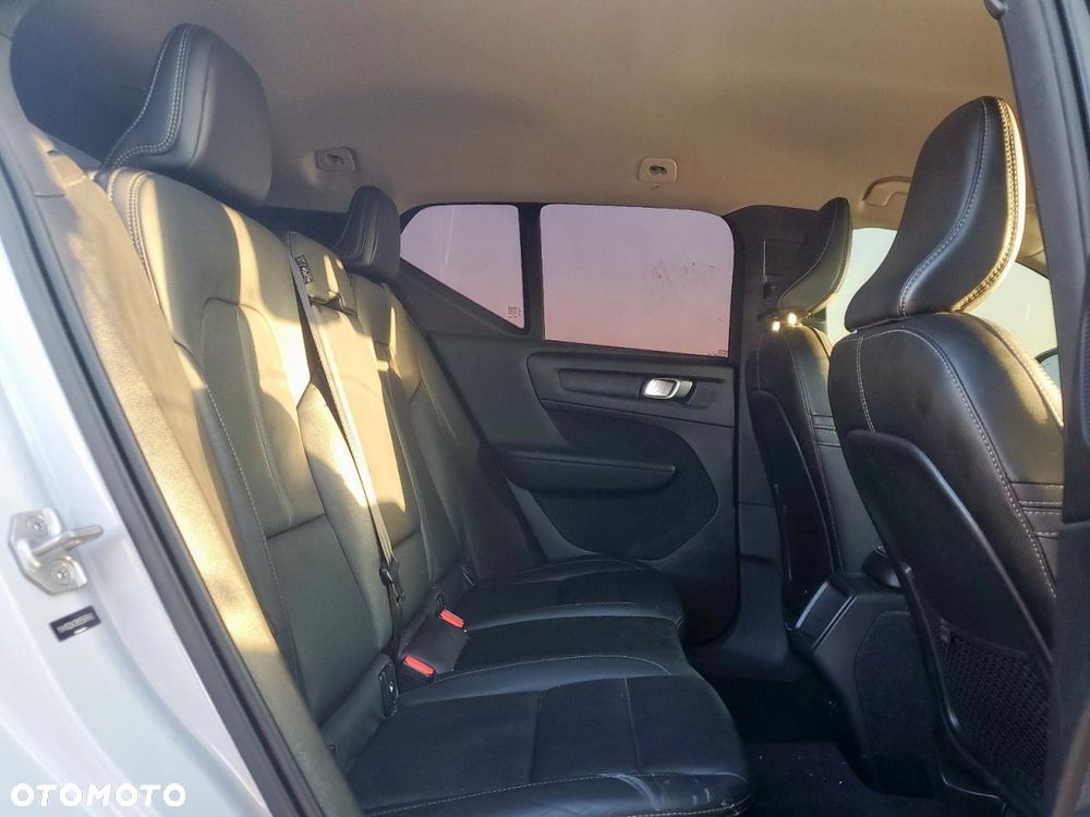 Volvo XC 40 T5 AWD Geartronic Inscription - 10