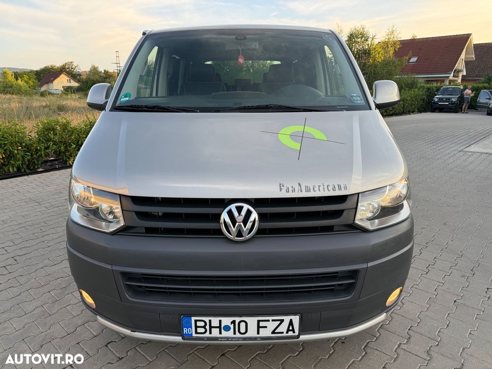 Volkswagen Multivan - 24