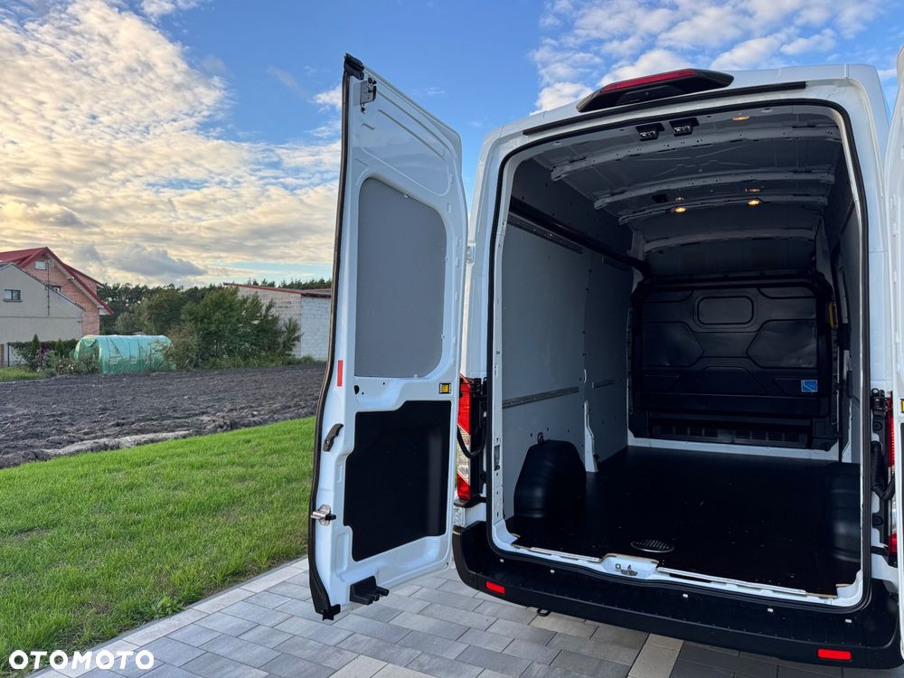 Ford Transit - 7