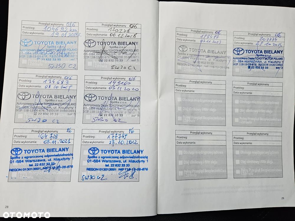 Toyota Avensis 1.8 Premium - 26