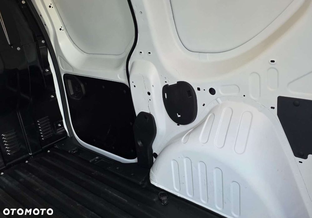 Renault Express Van - 30