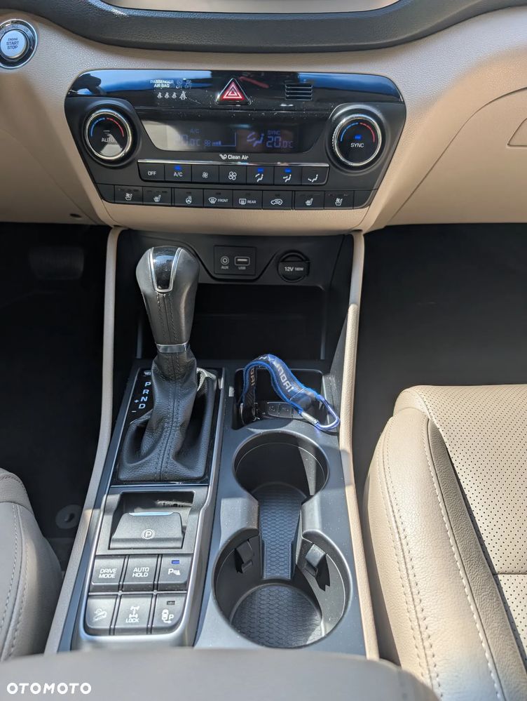 Hyundai Tucson 1.6 Turbo 4WD DCT Premium - 10