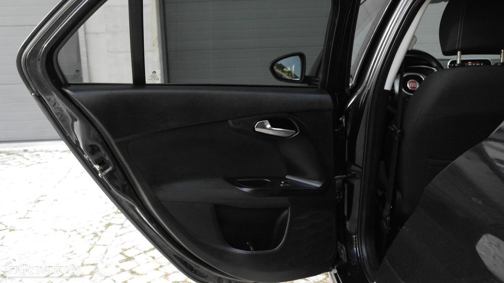 Fiat Tipo Station Wagon 1.3 M-Jet Easy - 18