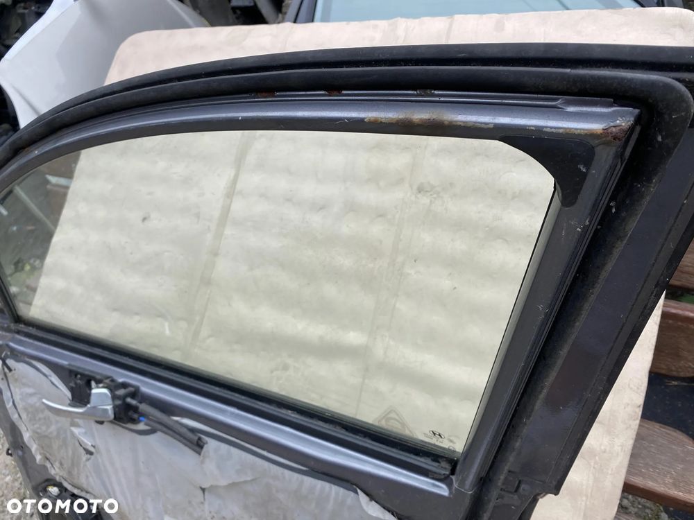 Drzwi Hyundai i10 II prawy przód OE - 6