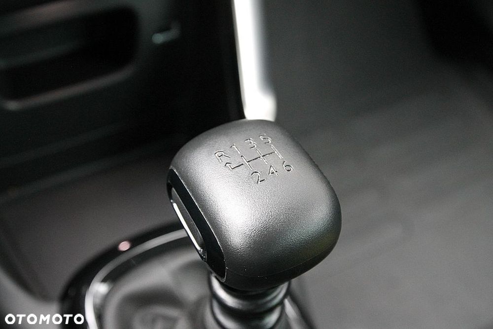 Citroën C3 Aircross 1.2 PureTech Max S&S EAT6 - 24
