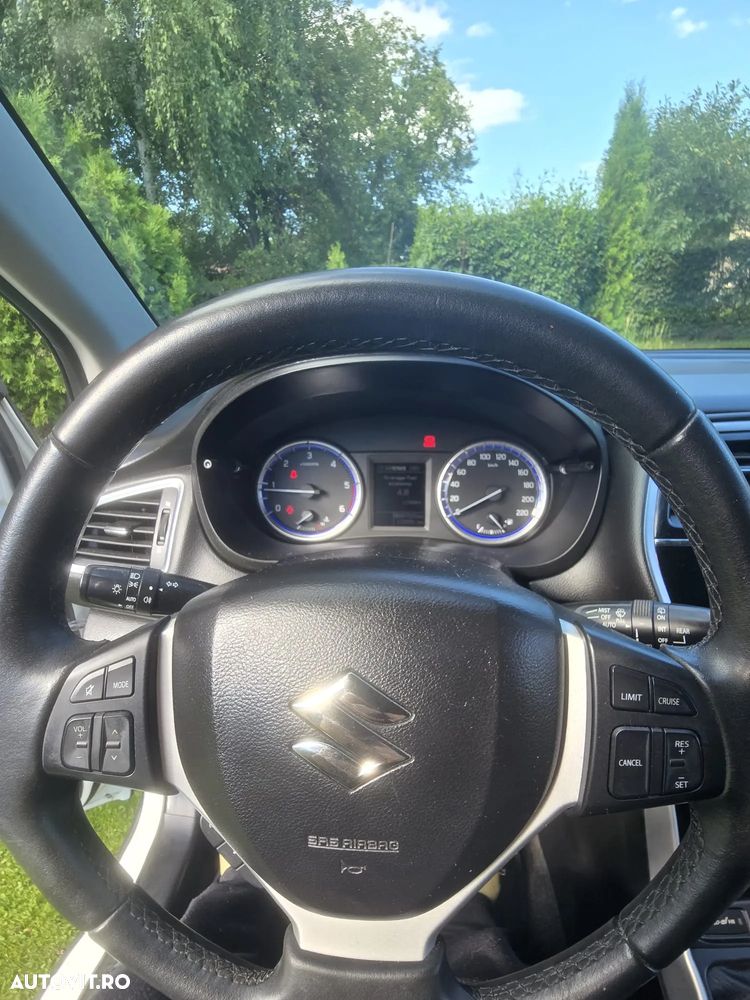 Suzuki S-Cross - 7