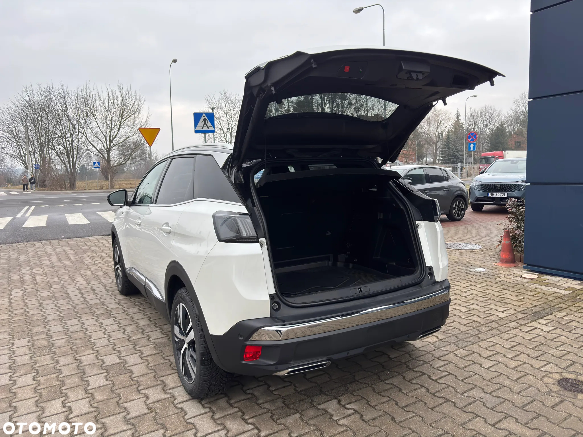 Peugeot 3008 1.2 PureTech GT S&S EAT8 - 11