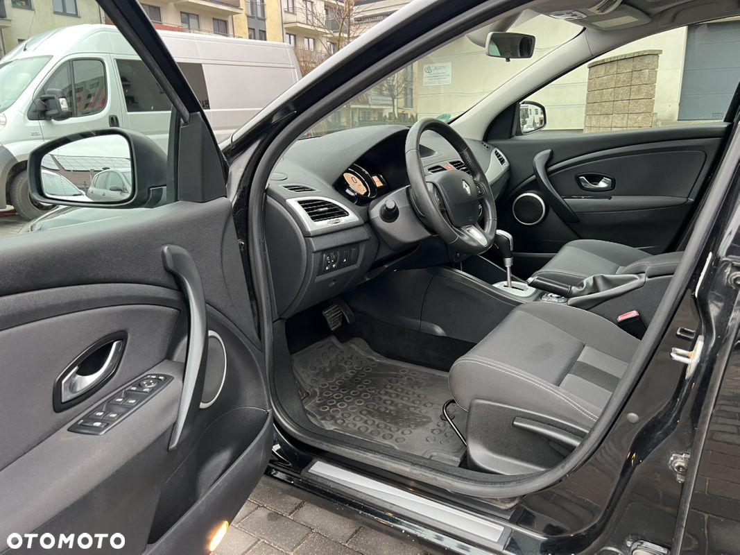 Renault Megane 2.0 16V Privilege CVT - 16