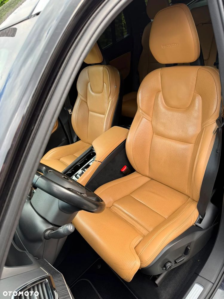 Volvo XC 90 B5 D AWD Inscription - 22