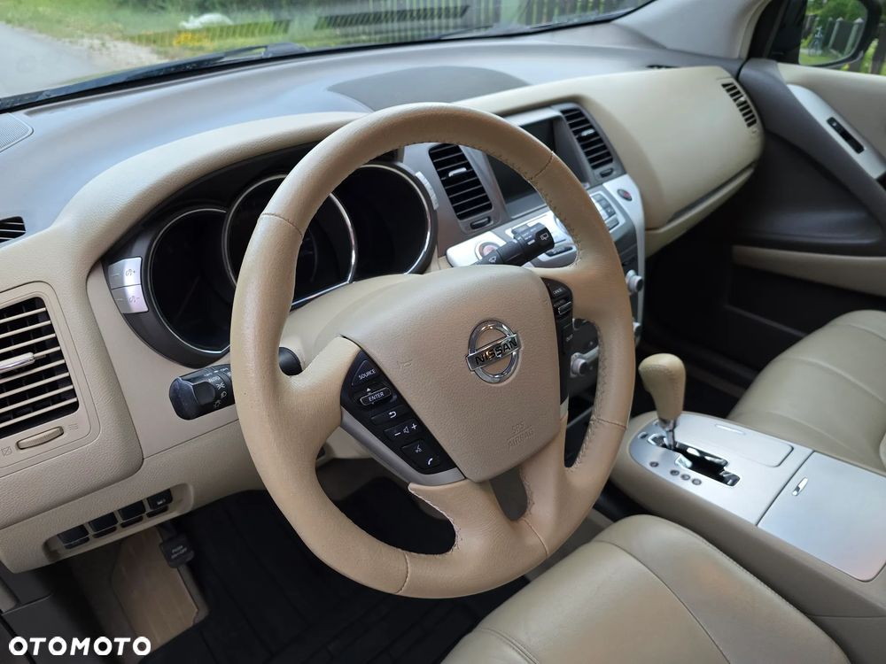 Nissan Murano 2.5 D Premium - 16