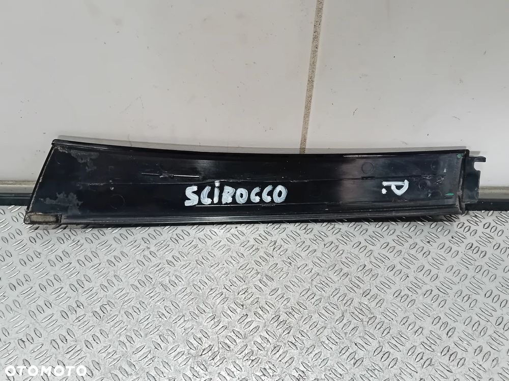 listwa spoilera szyby klapy tył prawa VW Scirooco 20091K8805946D - 2
