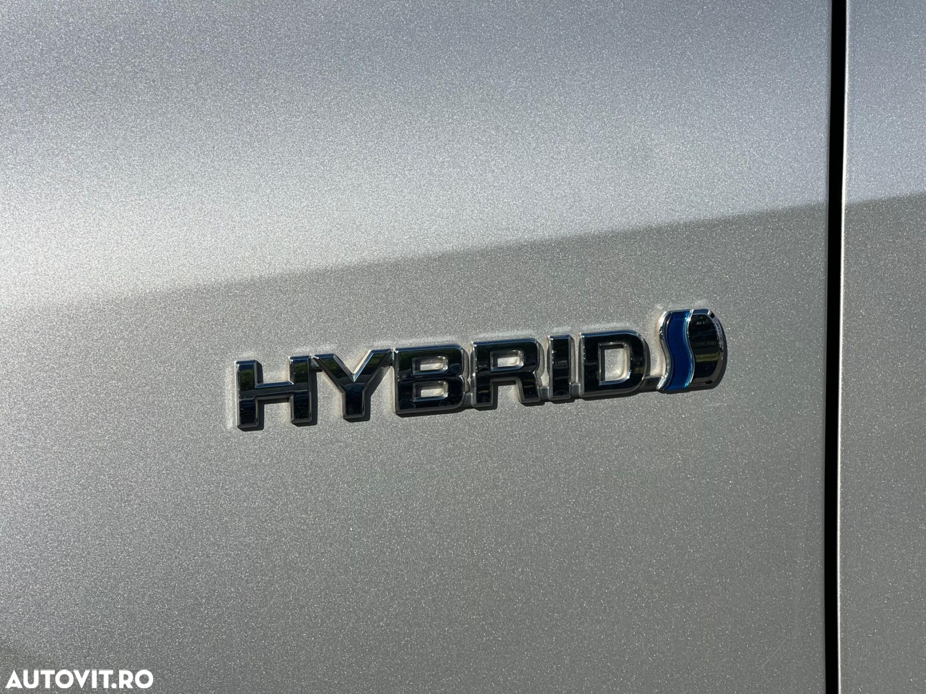 Toyota Corolla TS 1.8 HSD Dynamic - 6