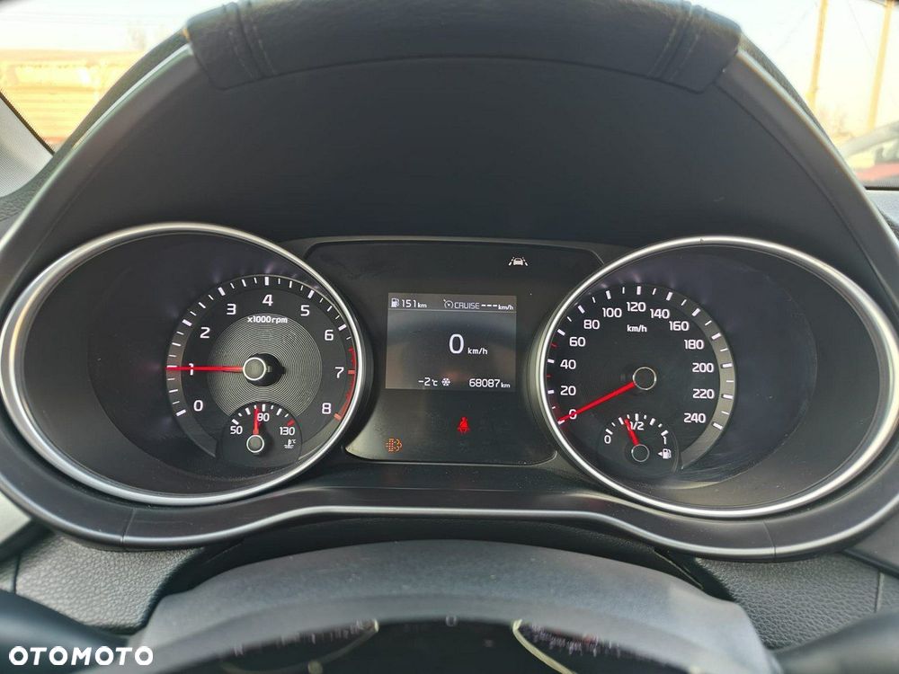 Kia Ceed - 19