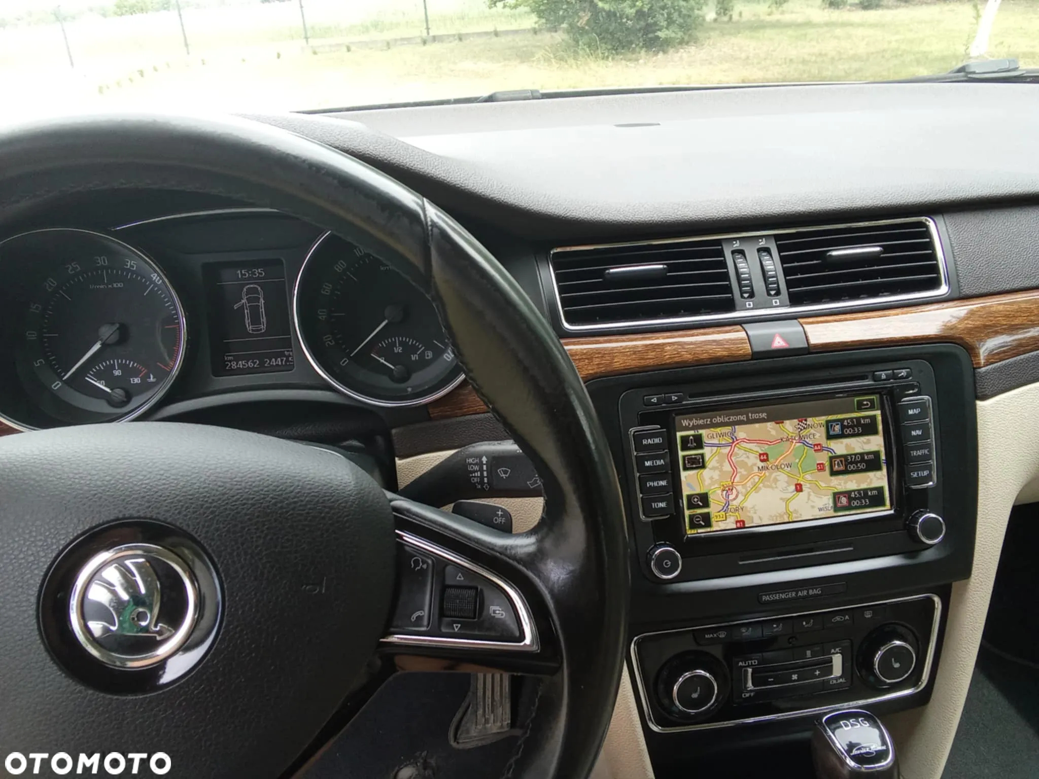 Skoda Superb 2.0 TDI 4x4 L&K DSG - 12