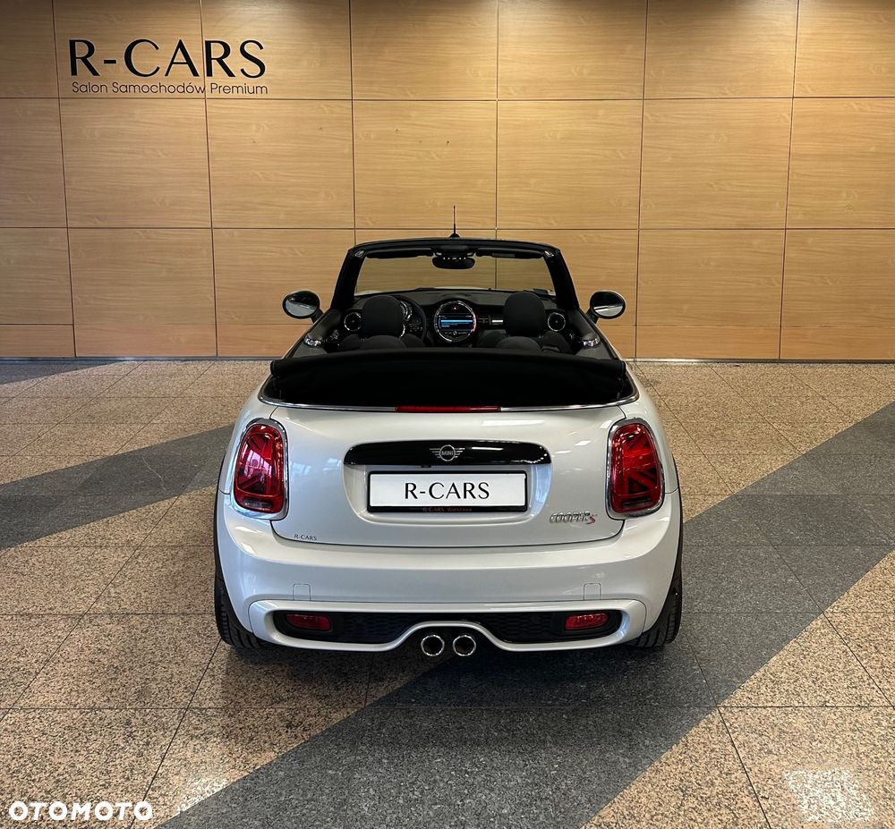 MINI Cooper S Sidewalk - 7