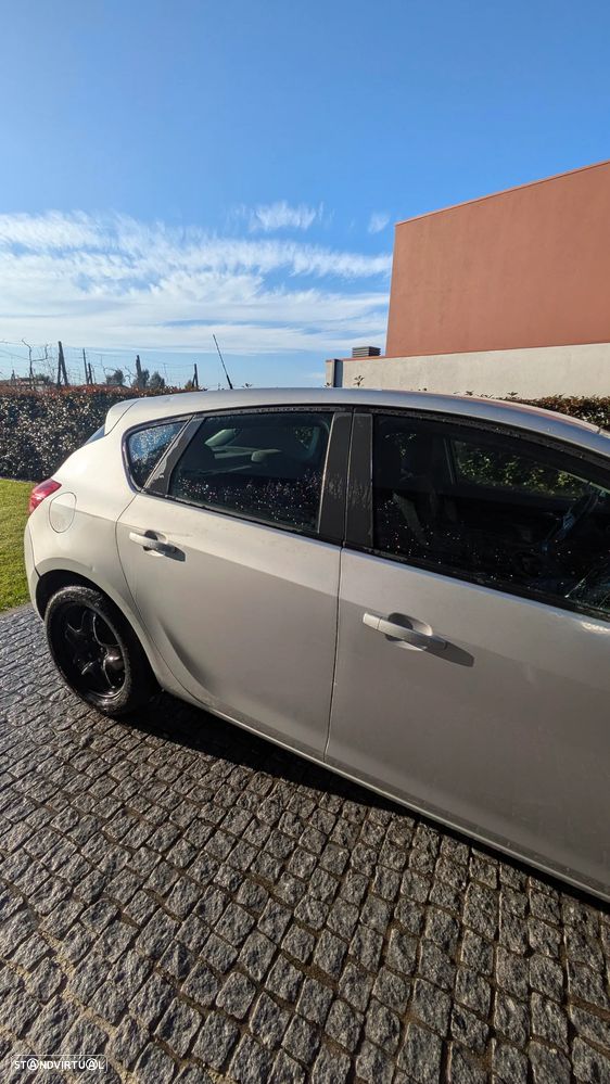 Opel Astra 1.3 CDTI Cosmo - 6