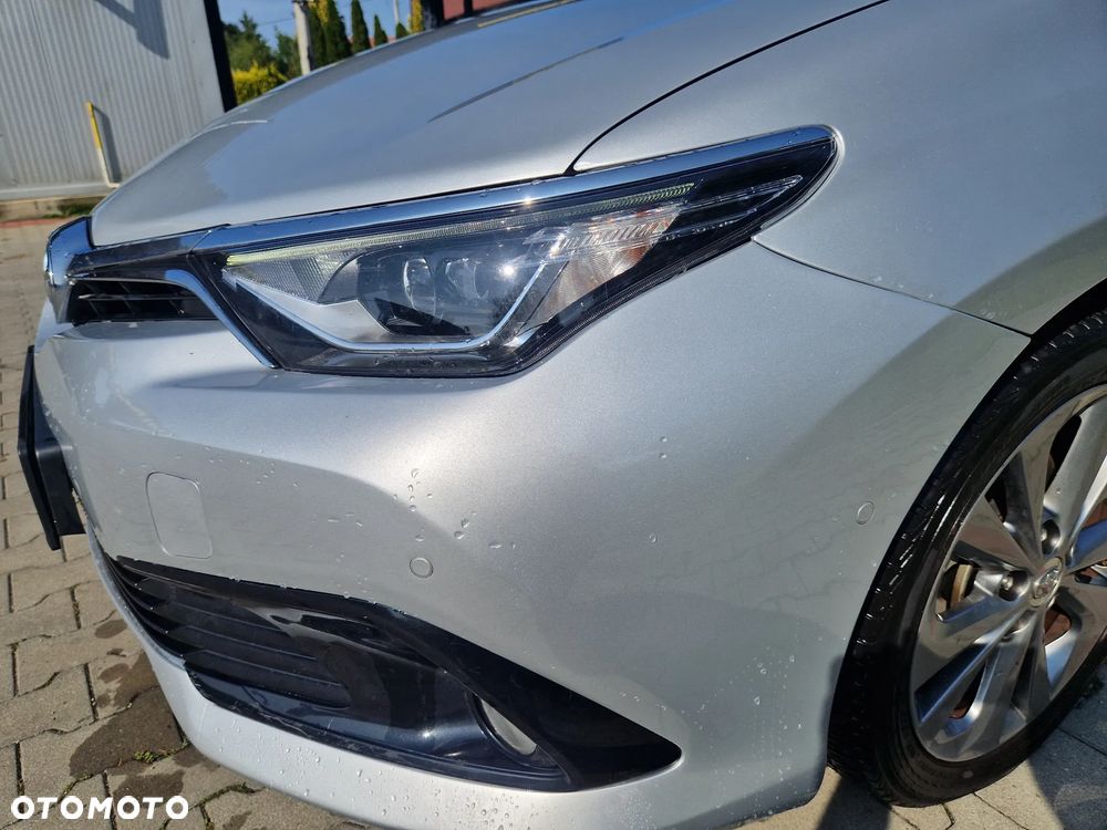 Toyota Auris 1.8 VVT-i Automatik Edition - 3