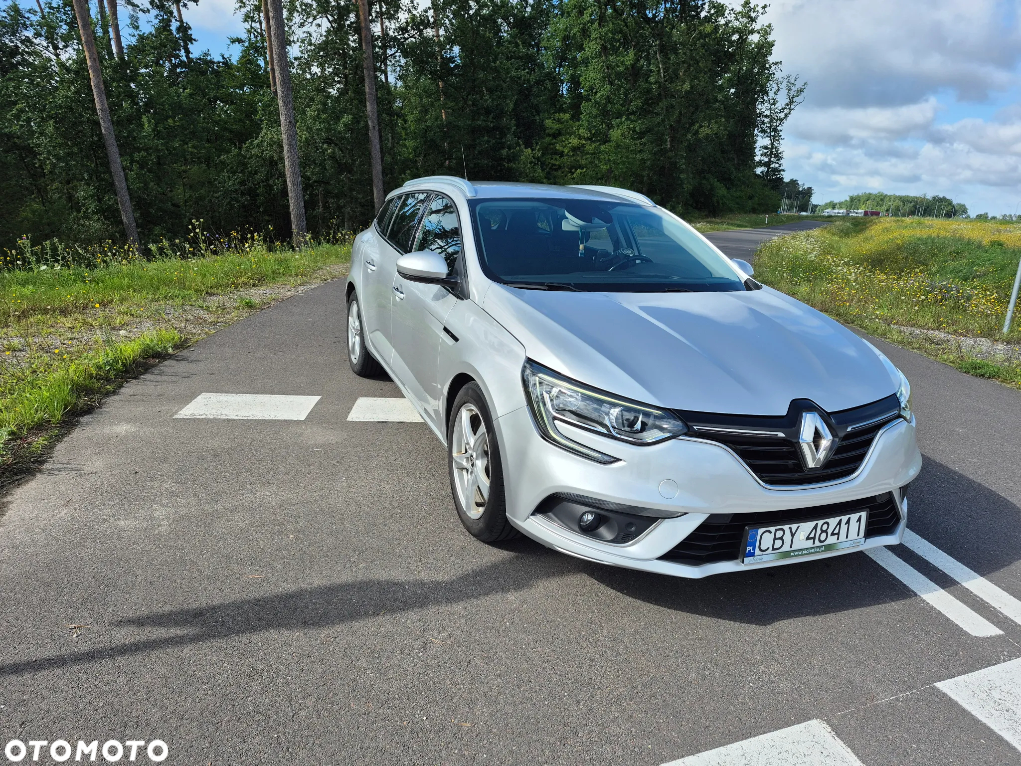 Renault Megane 1.5 dCi Intens EDC - 2