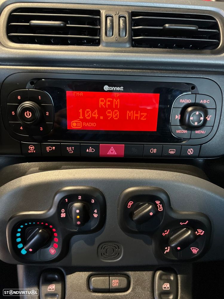 Fiat Panda 1.0 Hybrid City Life - 30