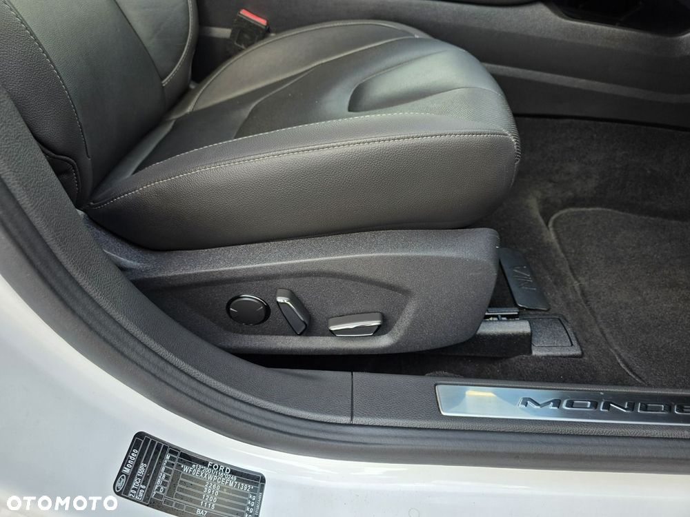 Ford Mondeo 2.0 TDCi ECOnetic Titanium - 30