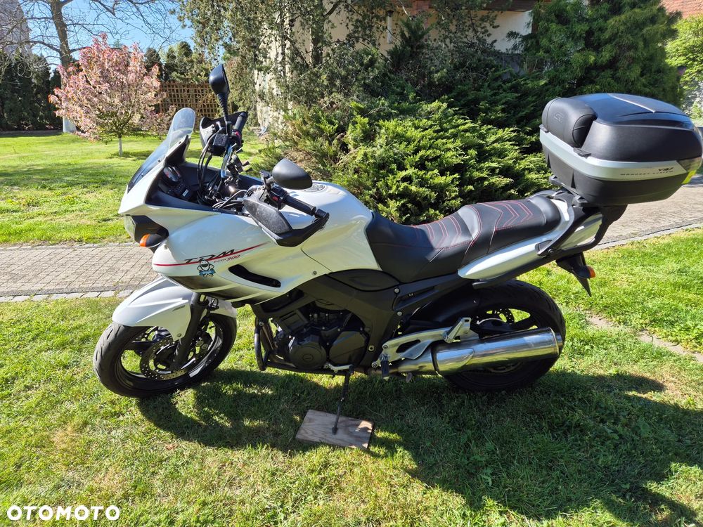 Yamaha TDM - 1
