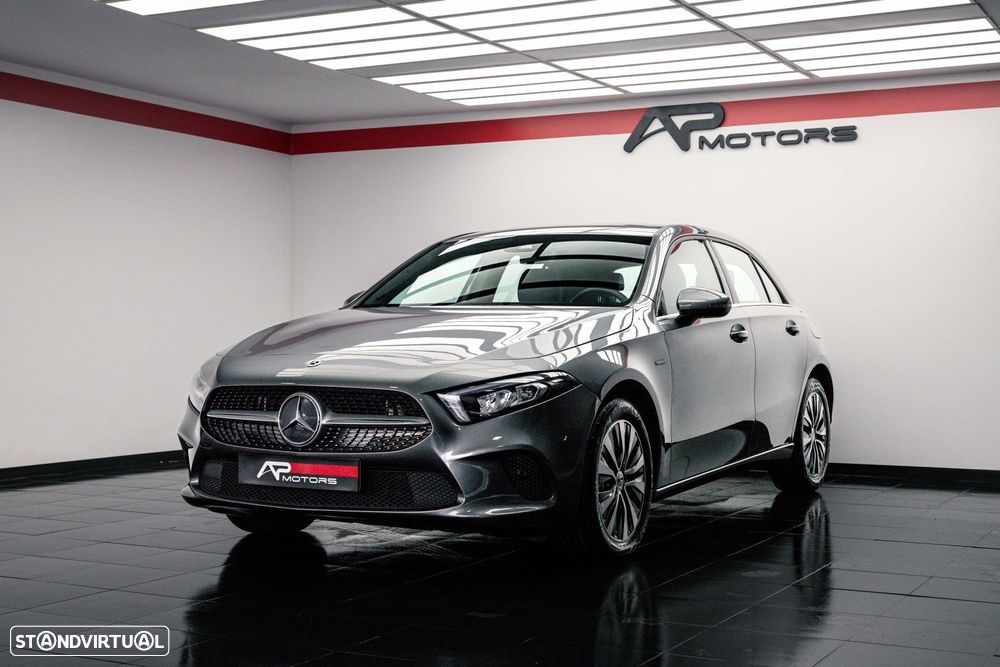Mercedes-Benz A 250 e Style Plus - 13