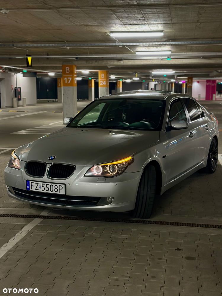 BMW Seria 5 520d - 2