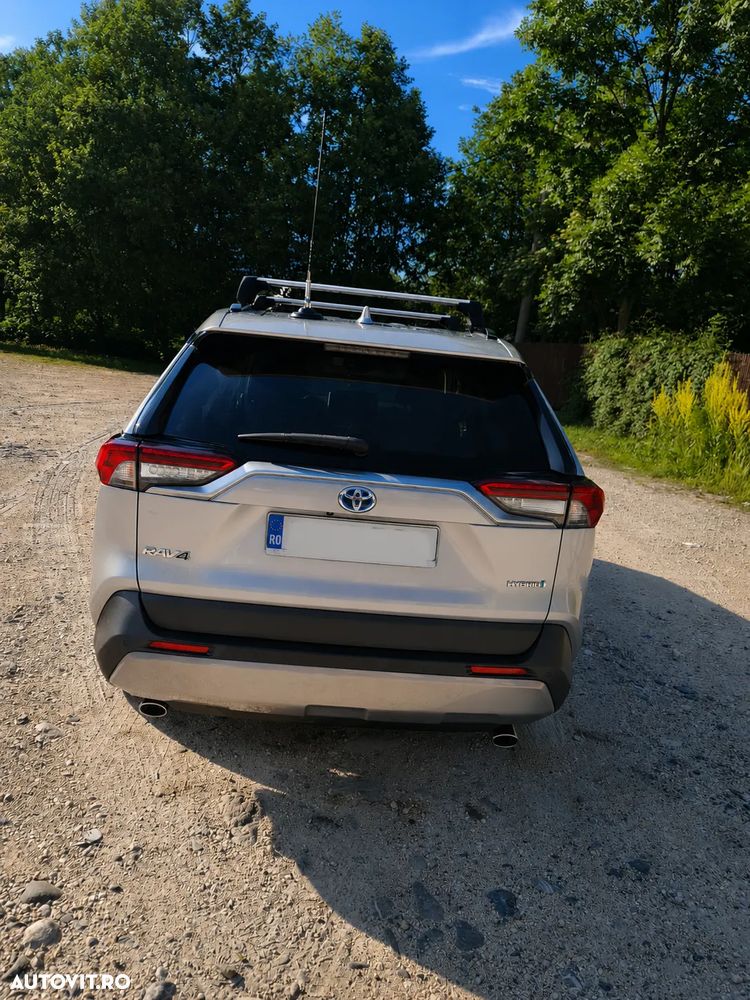 Toyota RAV4 2.5 VVT-iE 4x4 Luxury - 6