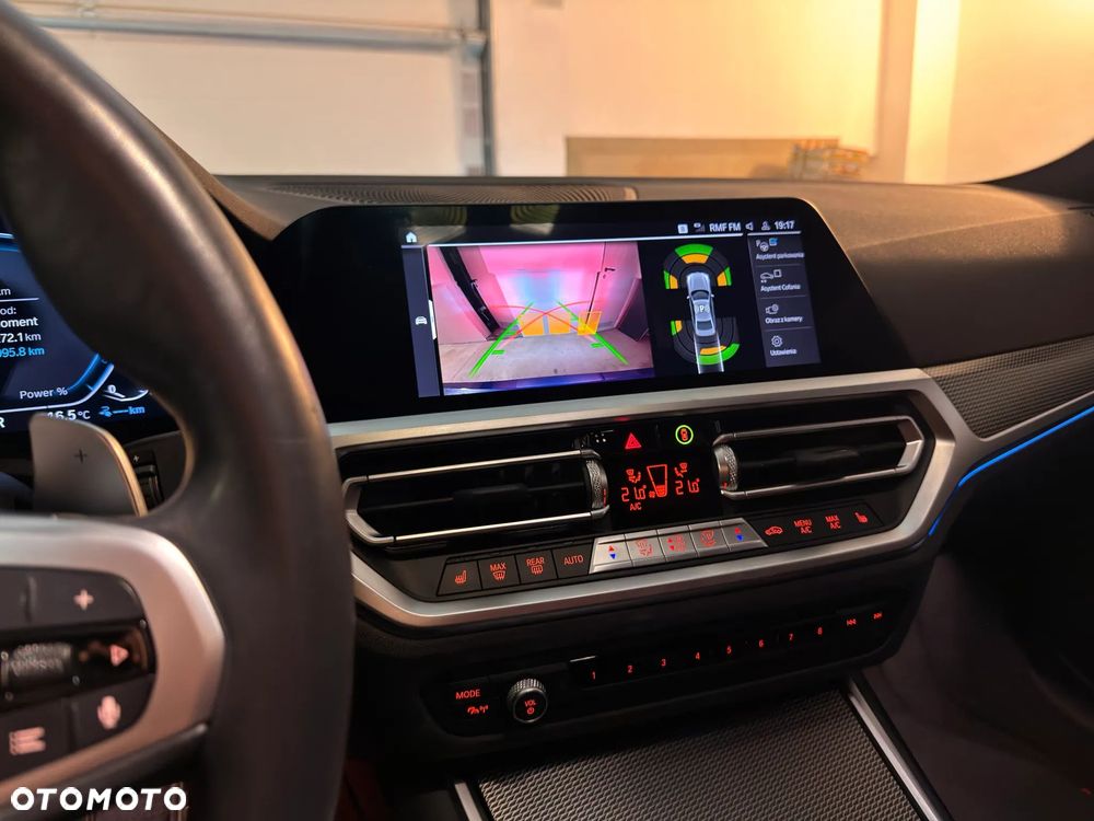 BMW Seria 3 320e M Sport sport - 10