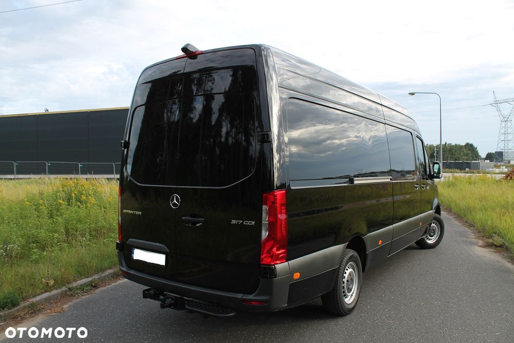 Mercedes-Benz Sprinter - 3