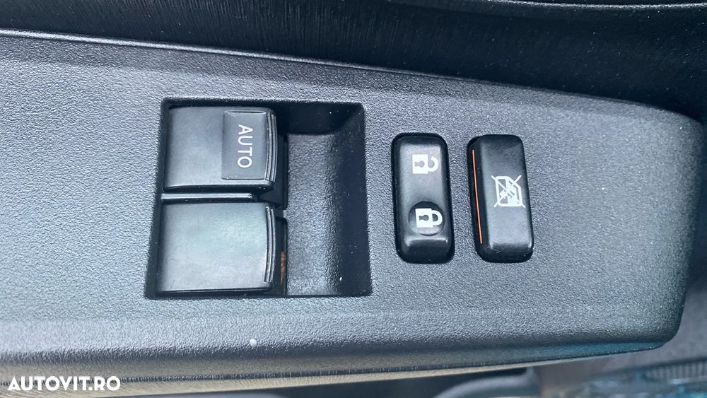 Toyota Yaris 1.3 VVT-i Terra - 11