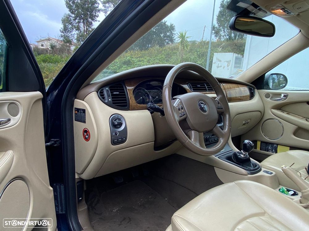 Jaguar X-Type 2.2 D Classic - 5