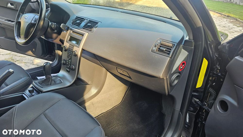 Volvo V50 1.6D - 11