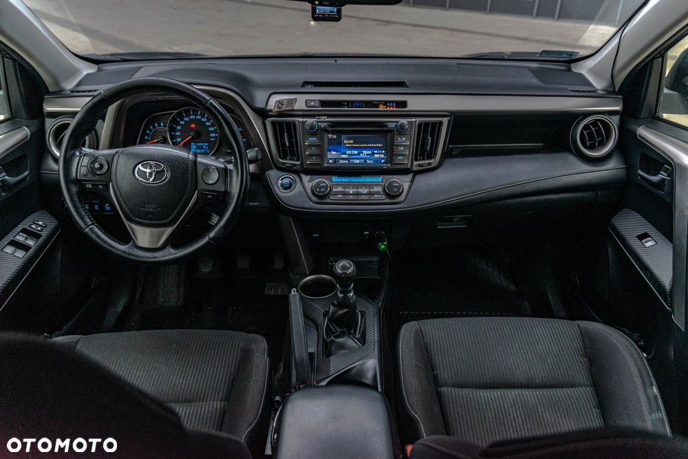 Toyota RAV4 2.0 D-4D Active - 7